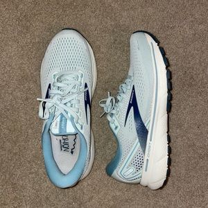 Brooks Ghost running shoes